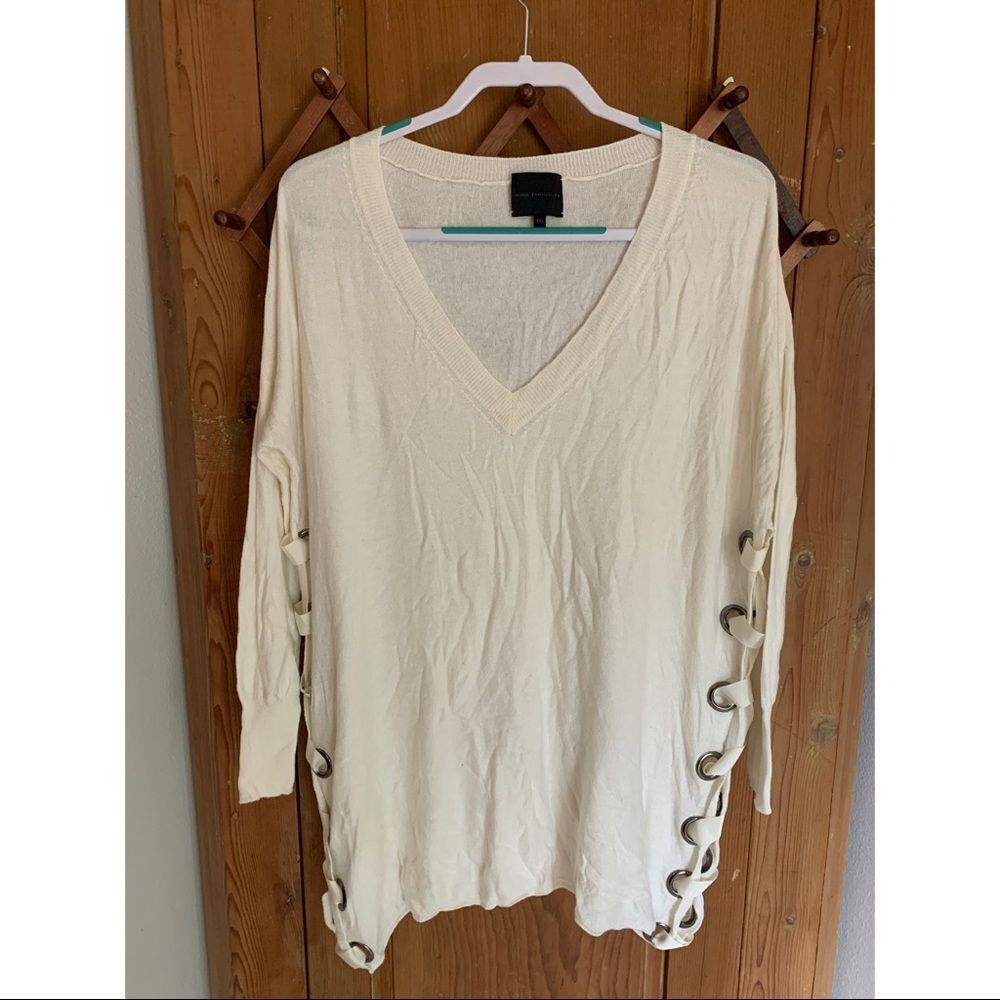Hotel Particulier beige side lace up sweater top